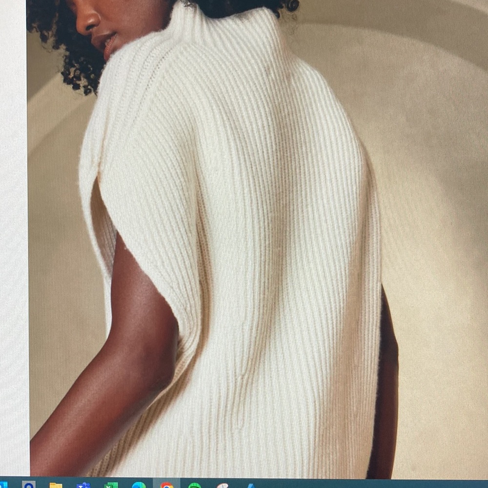 Banana Republic- Canyon Merino - Cashmere Poncho